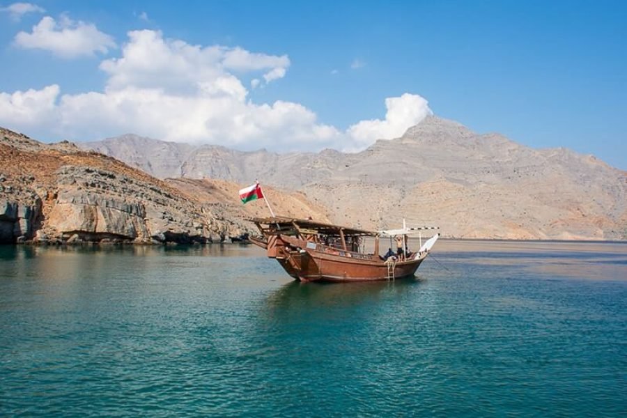 Half Day Dhow Cruise to Khor Sham with Dolphin Watching